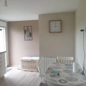  Hébergement de vacances Nid Douillet